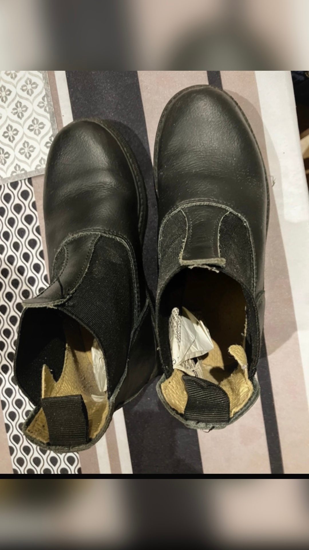 Boots, média 3
