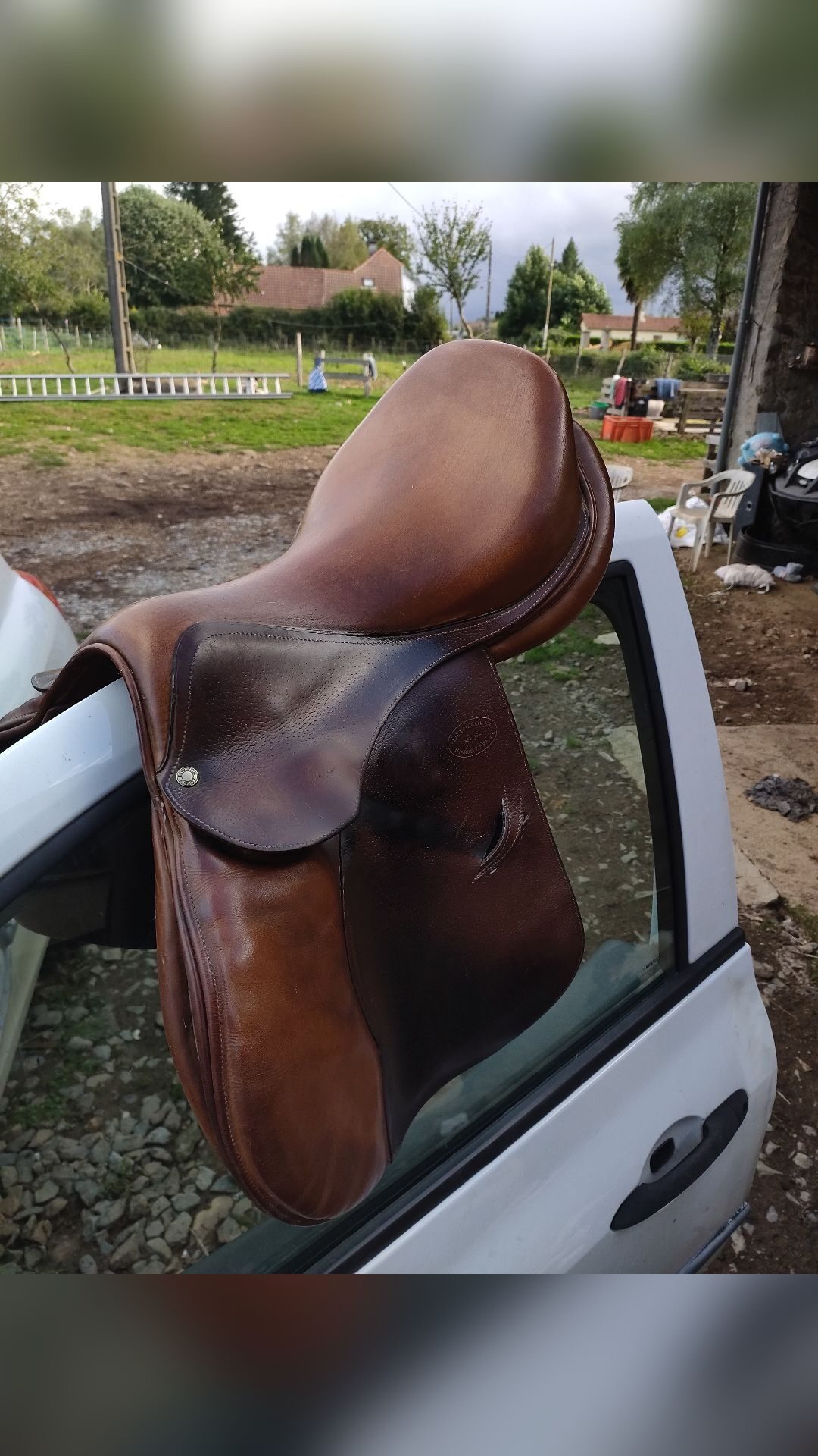 Selle Devoucoux, média 2