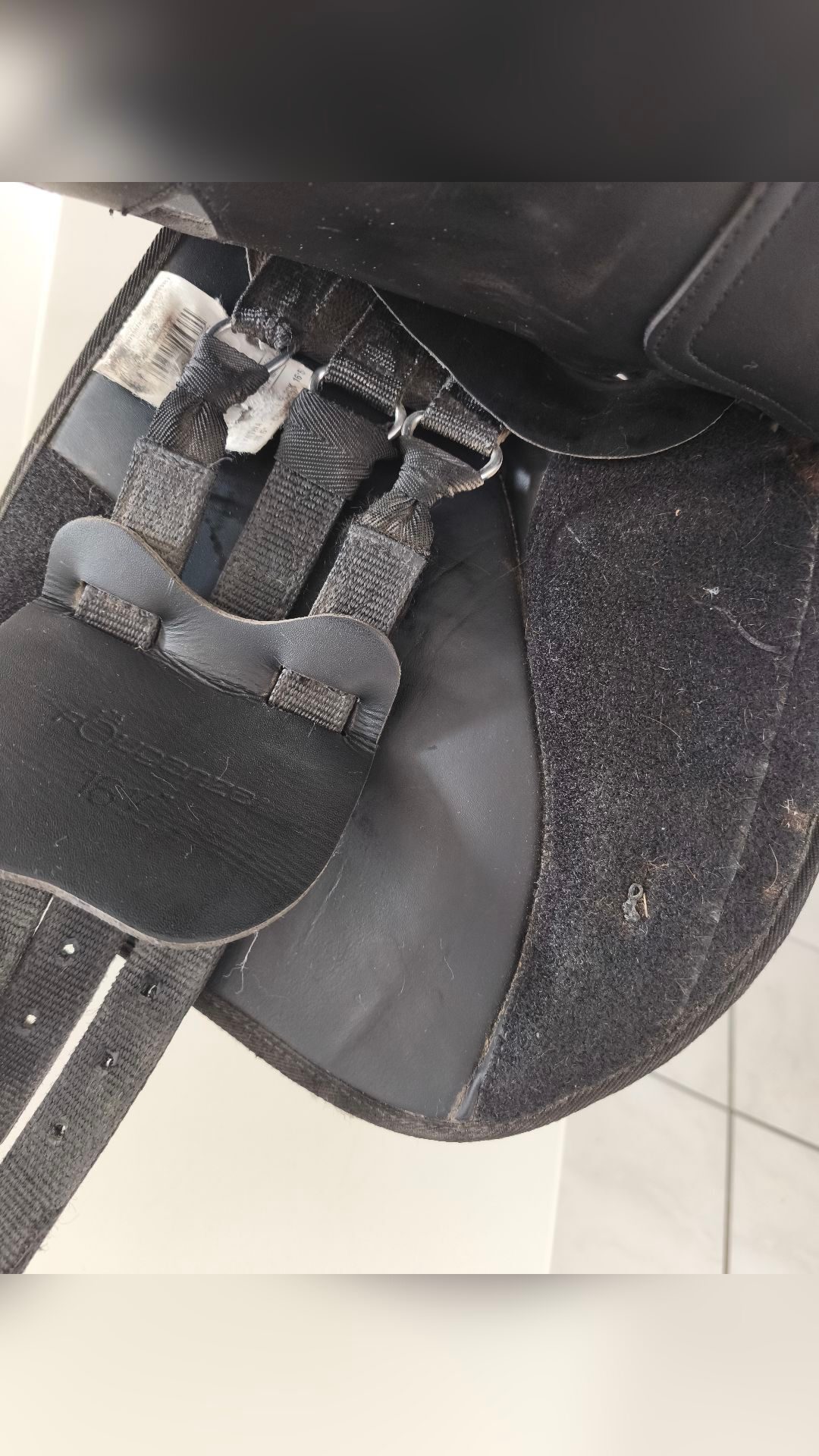 Selle mixte Fouganza 16,5" noir, média 4