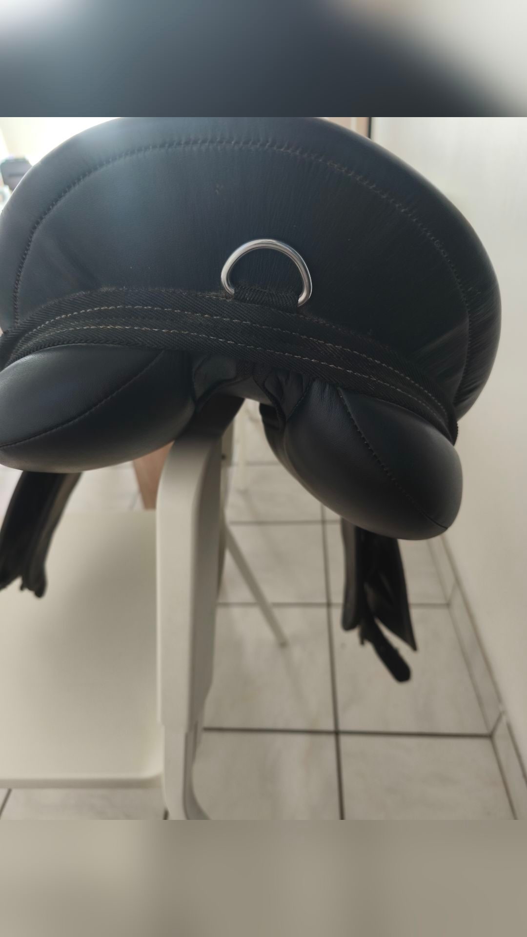 Selle mixte Fouganza 16,5" noir, média 6