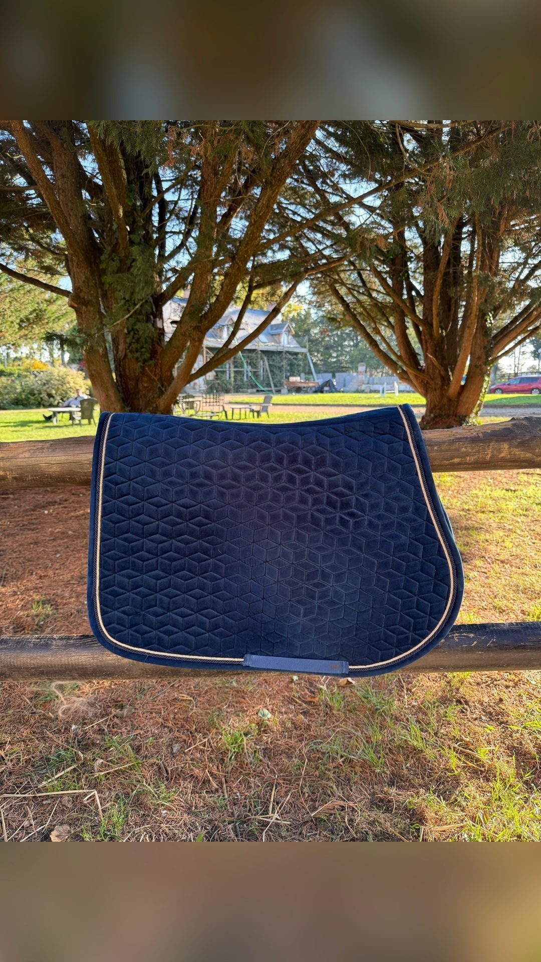 Tapis + bonnet Kentucky velvet bleu marine, média 2