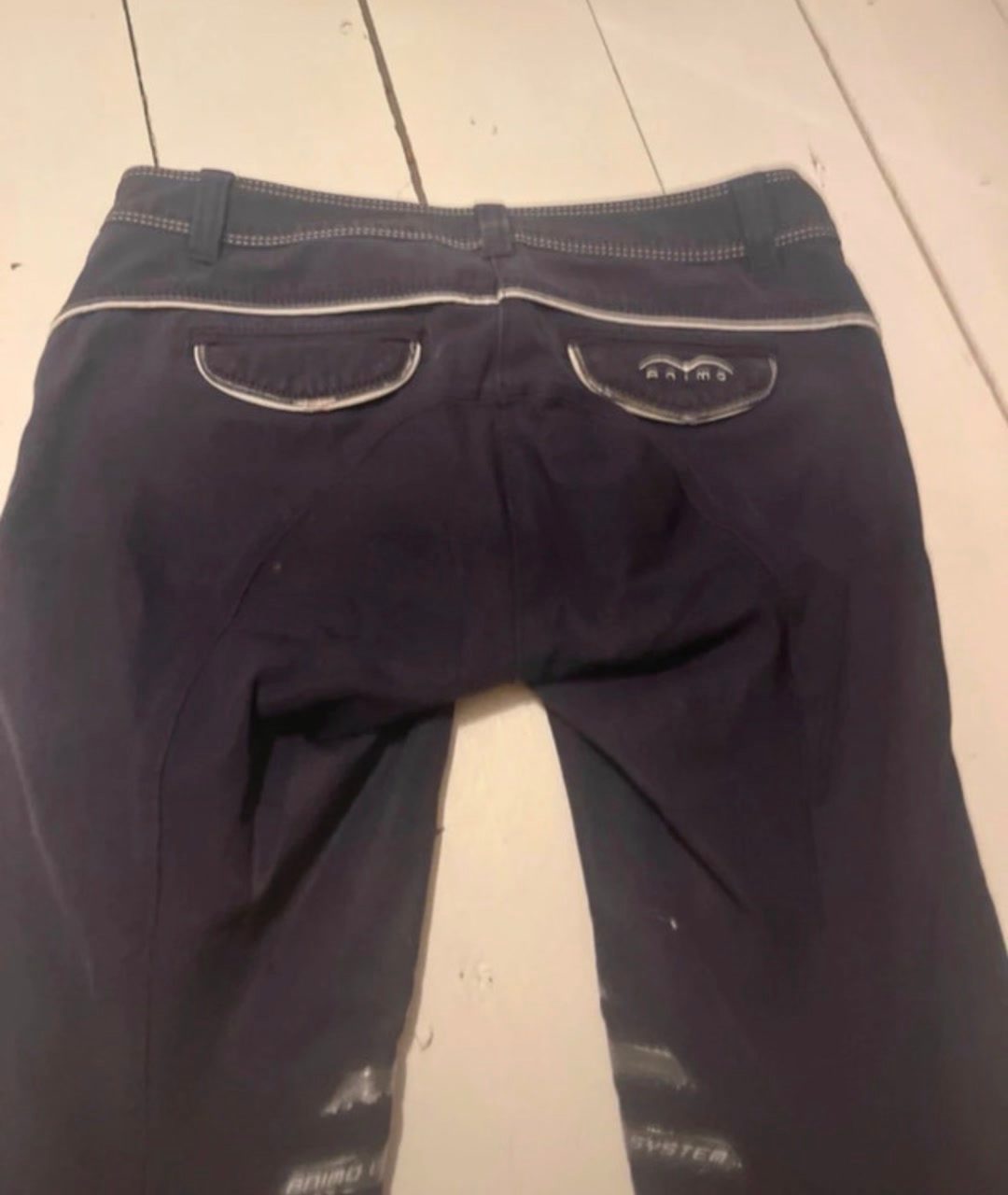 Pantalon Animo, média 6