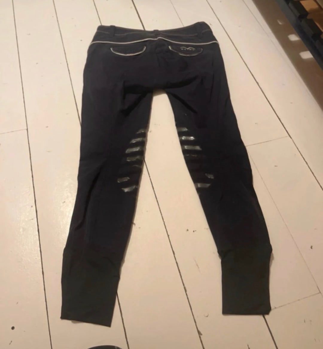 Pantalon Animo, média 7