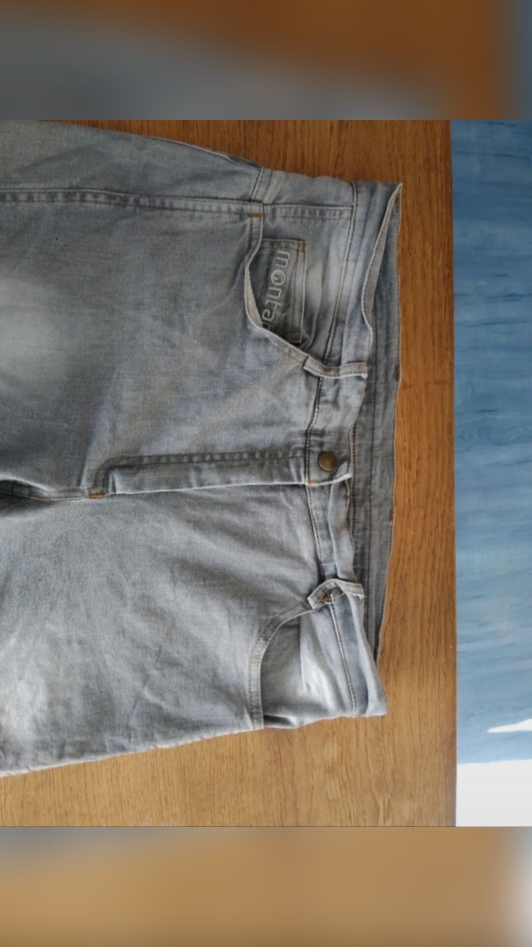 Pantalon Montar 44, média 4