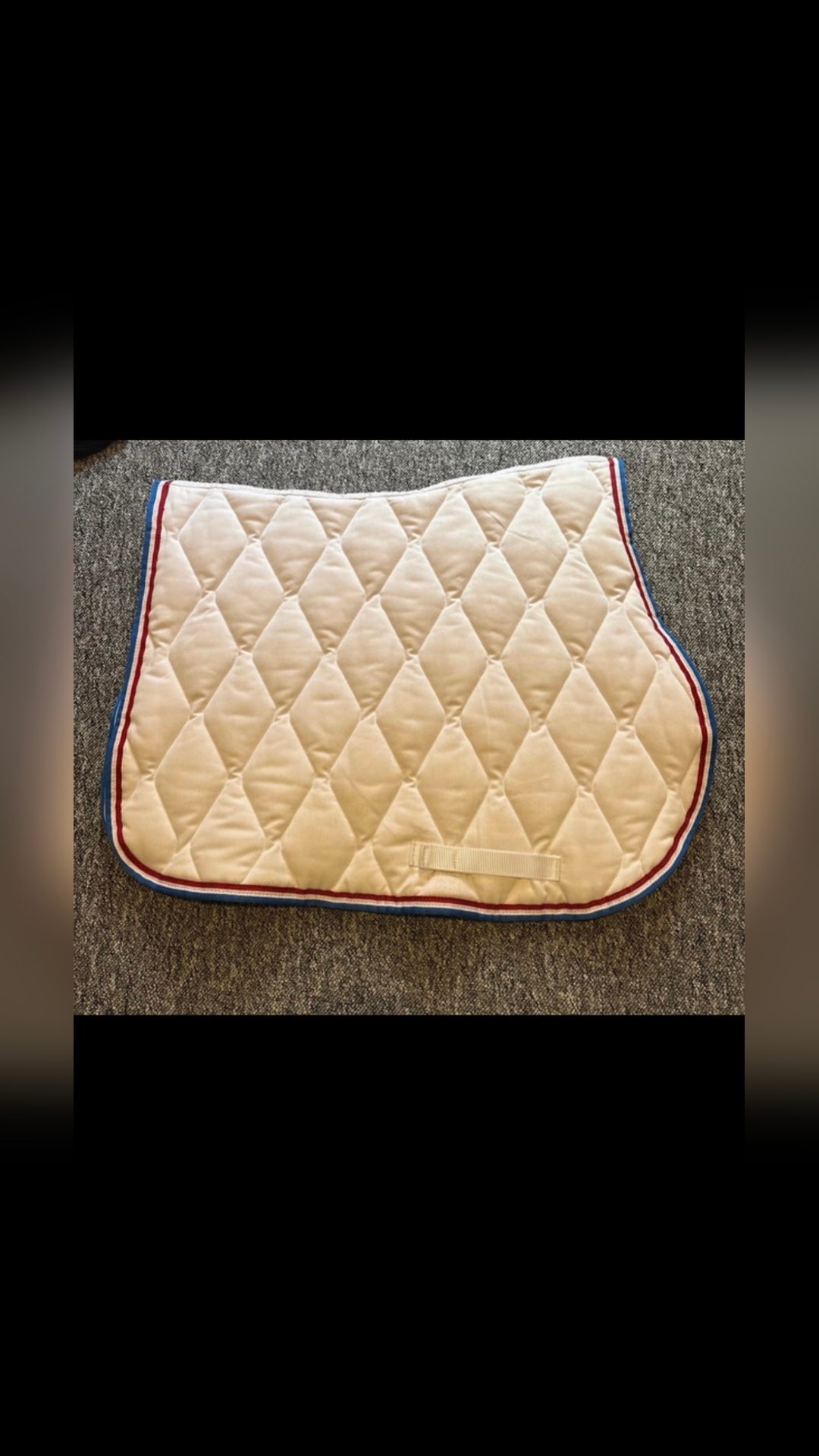 Tapis blanc, média 2