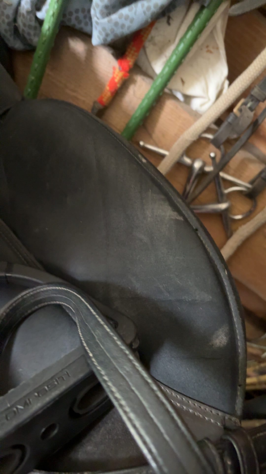 selle Wintec Isabell dressage 17 pouces, média 8
