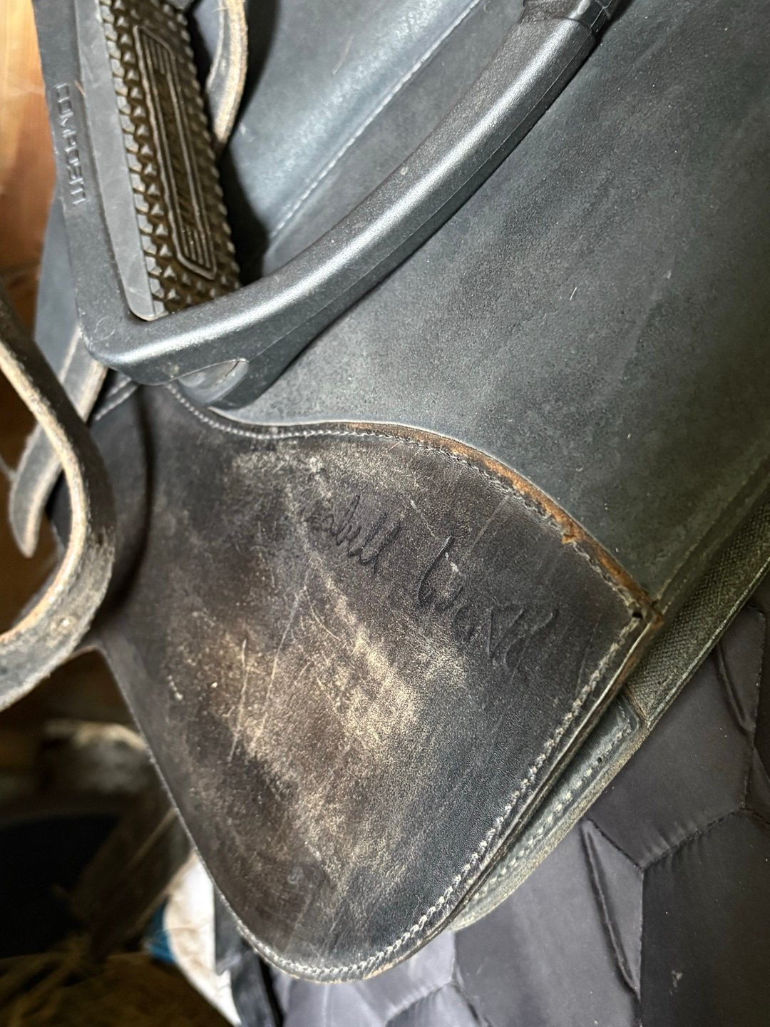 selle Wintec Isabell dressage 17 pouces, média 2