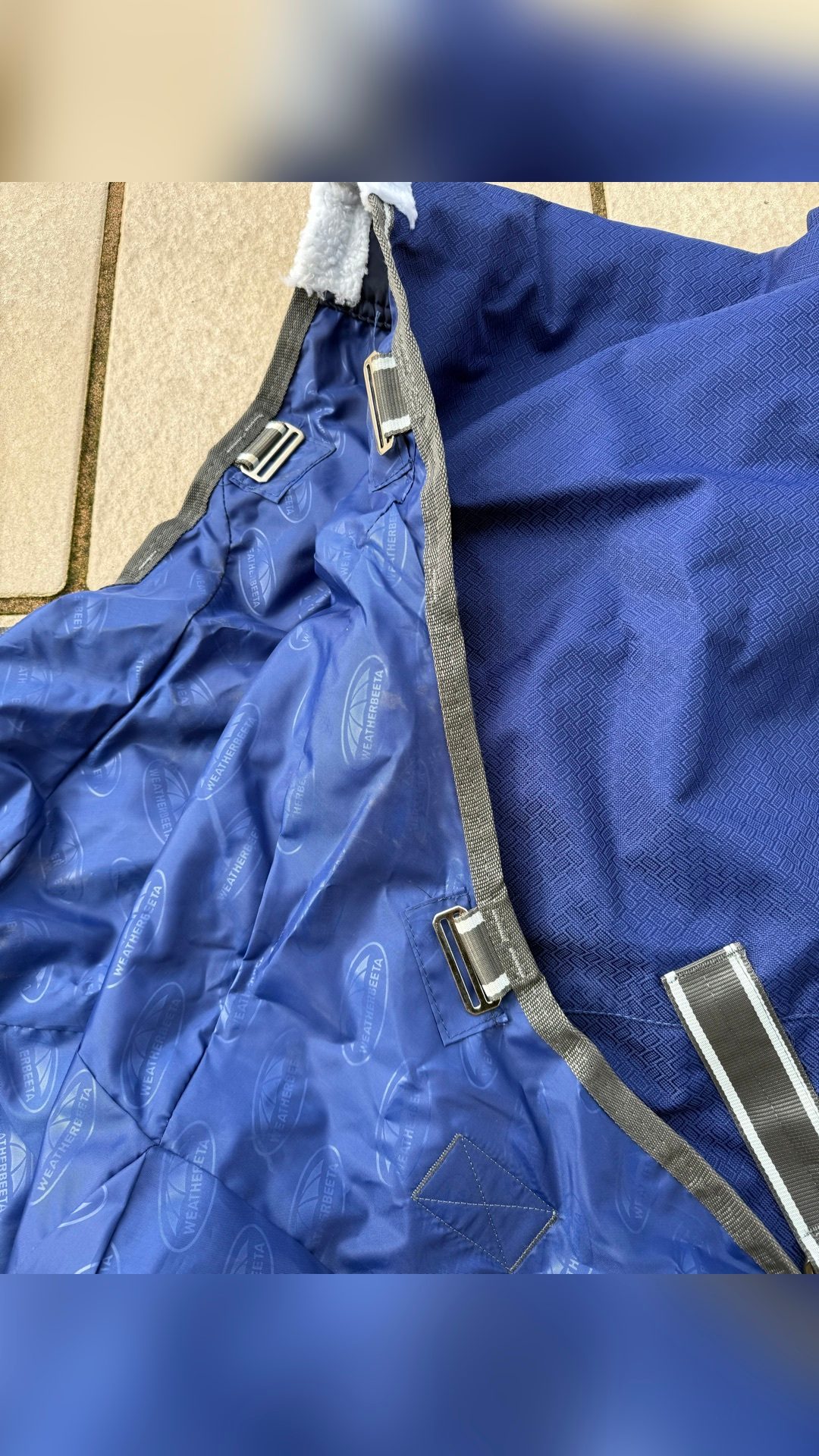 Couverture imperméable, média 5