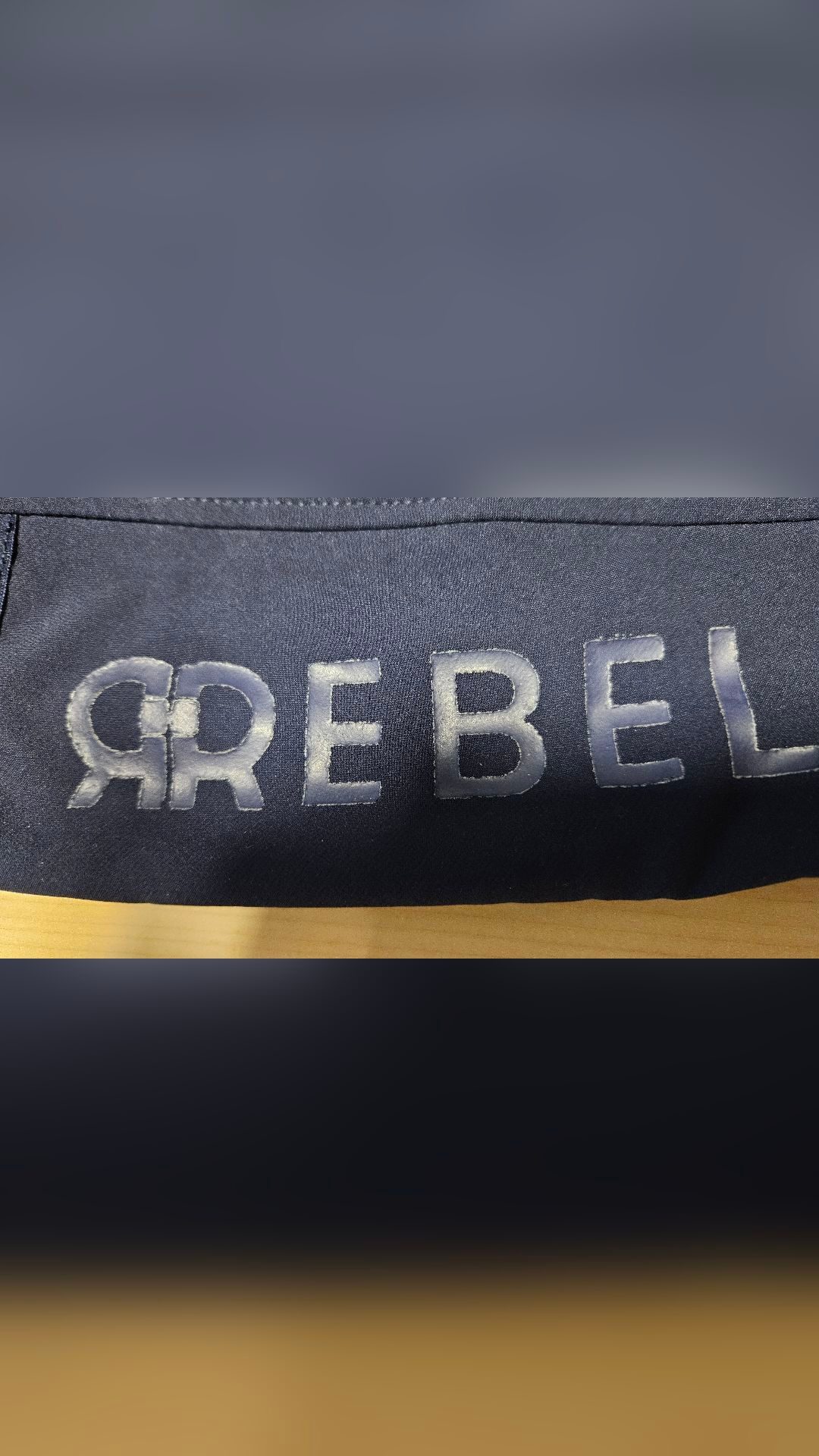 Pantalon  Echo Rebel, média 4