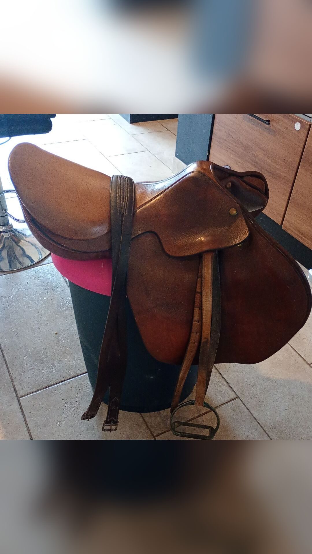 Selle en cuir, média 2