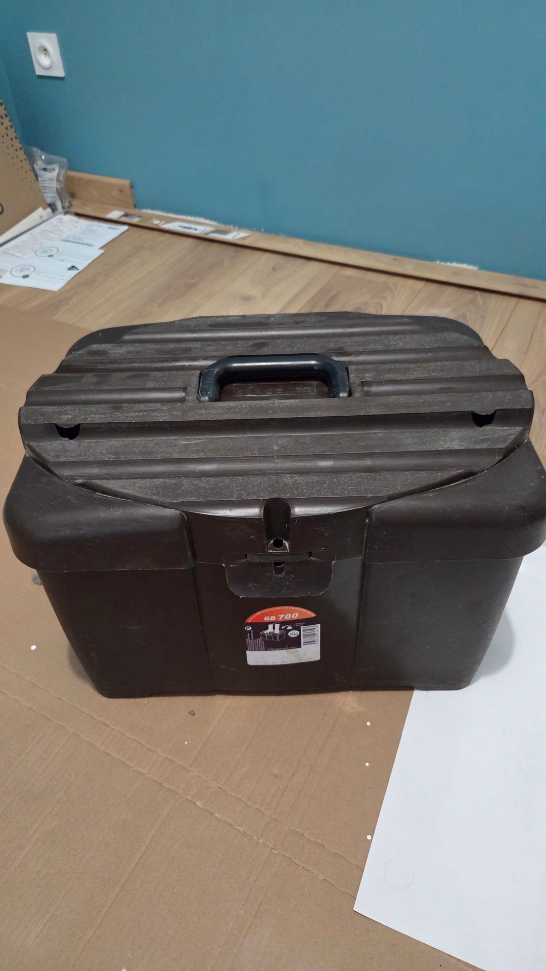 Caisse de pansage, média 2