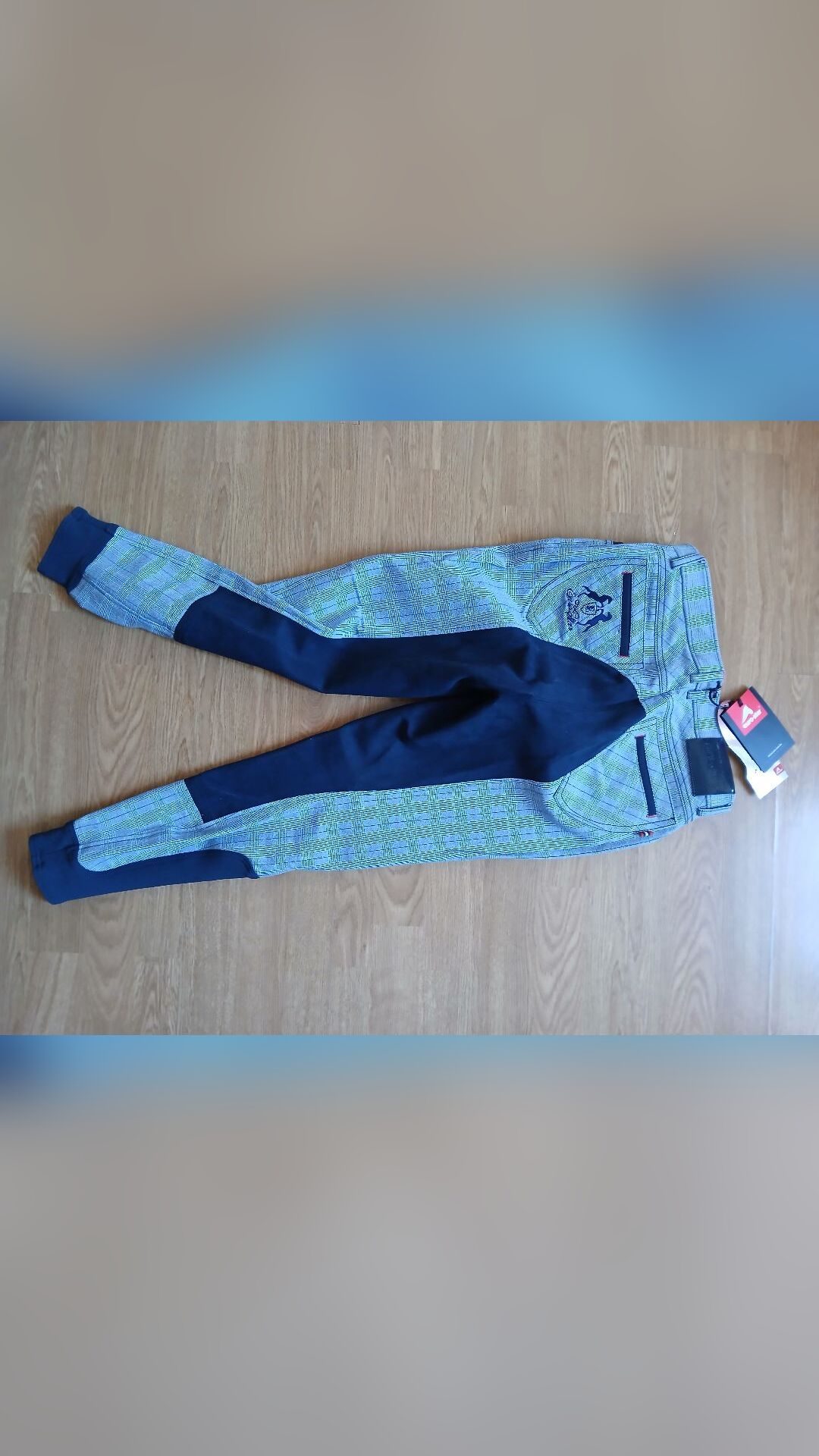 Pantalon neuf, média 3