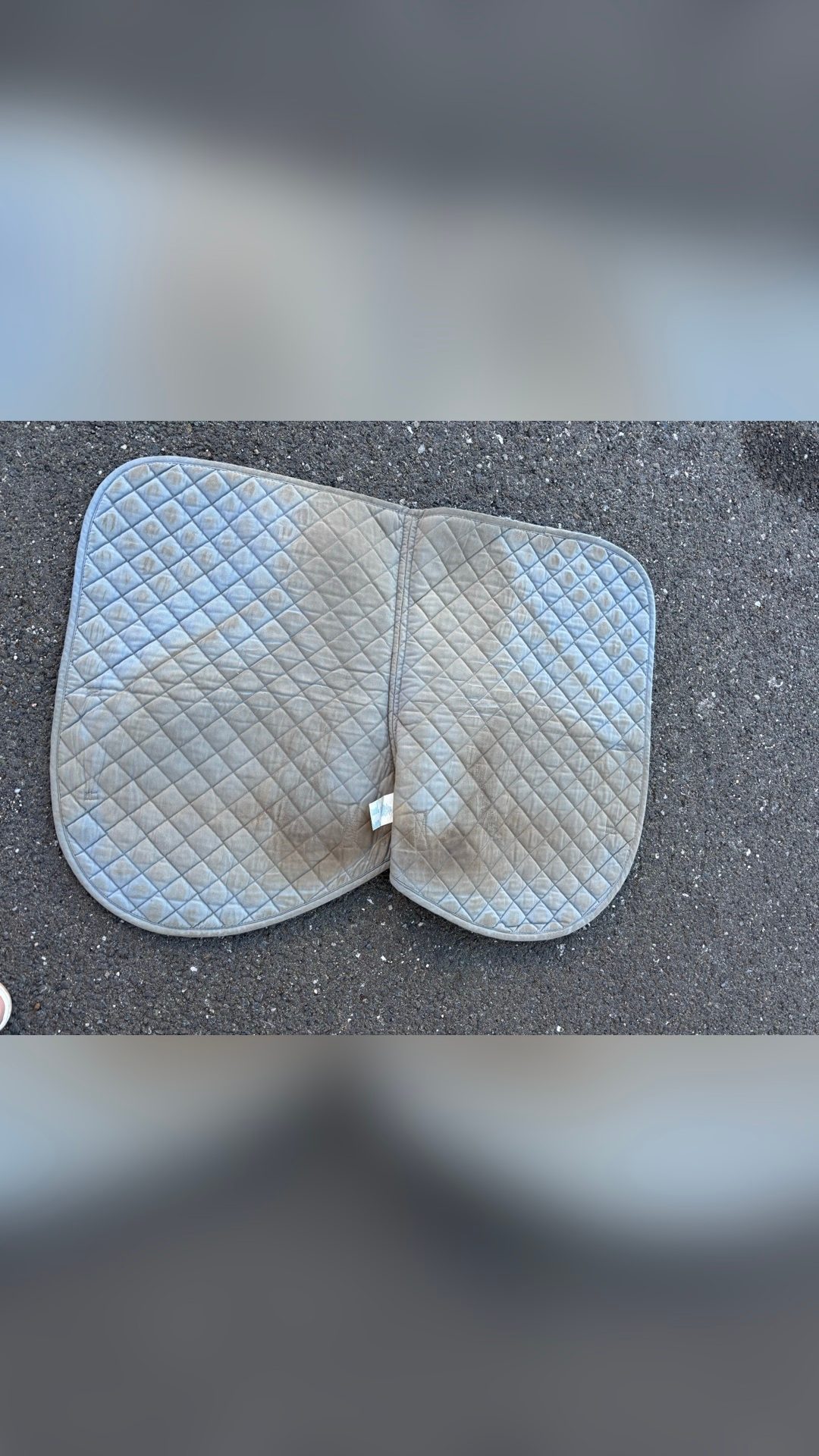 Tapis gris, média 3