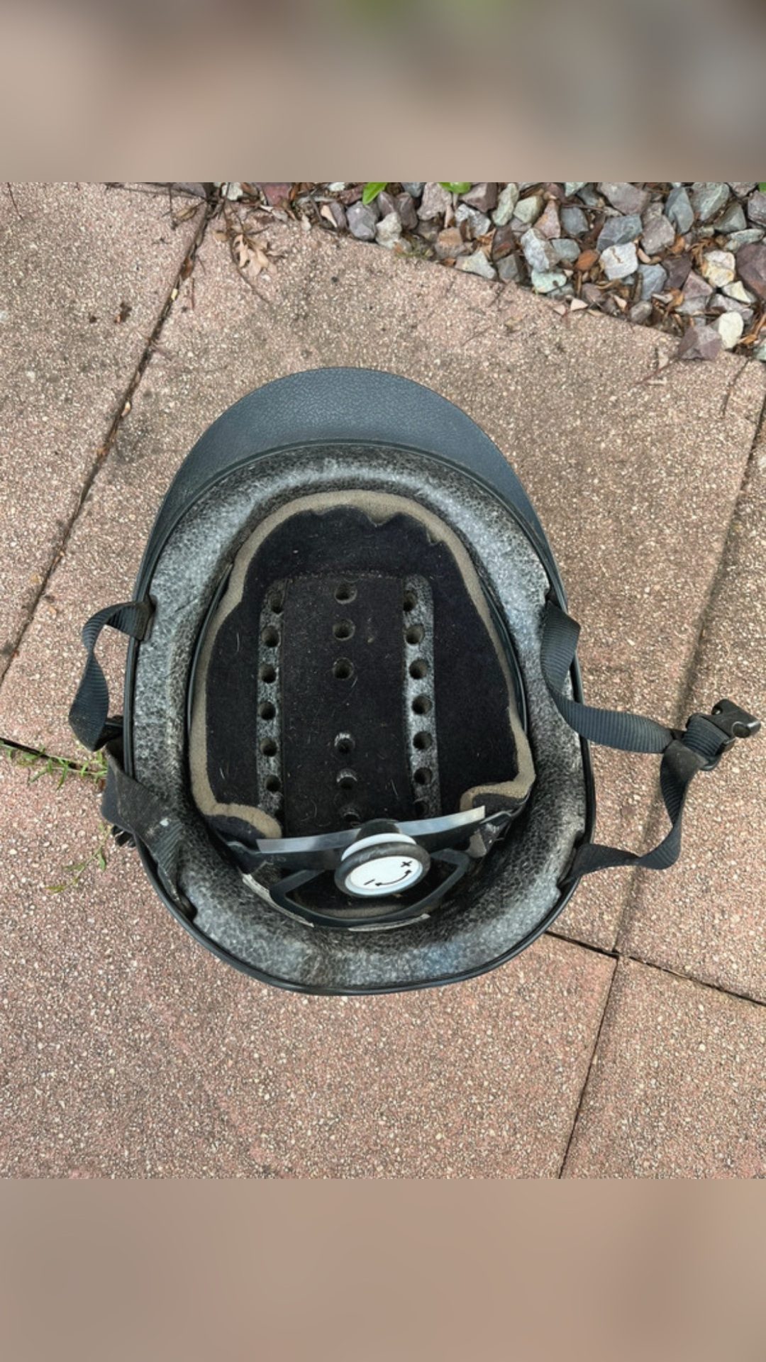 Bombe noir, média 4