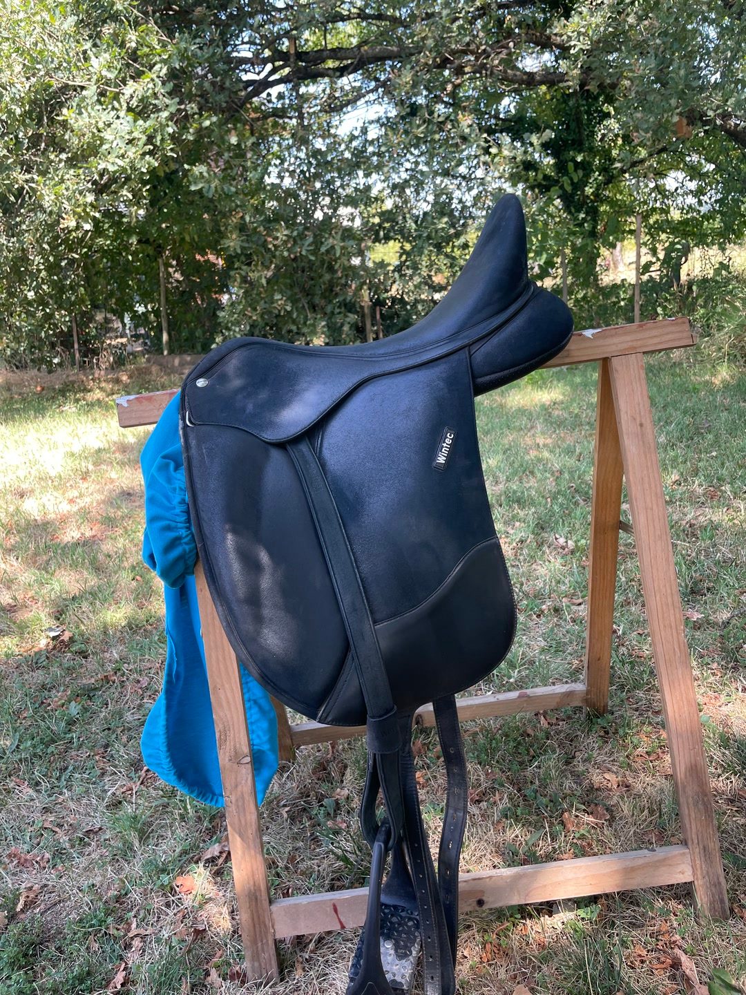 Selle de dressage 17,5, média 2