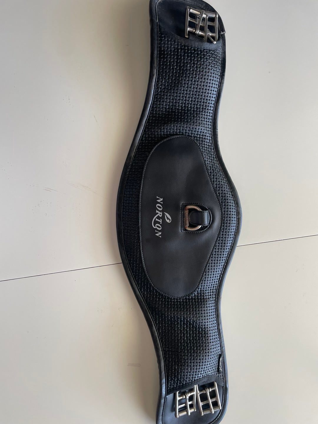 Selle de dressage 17,5, média 10
