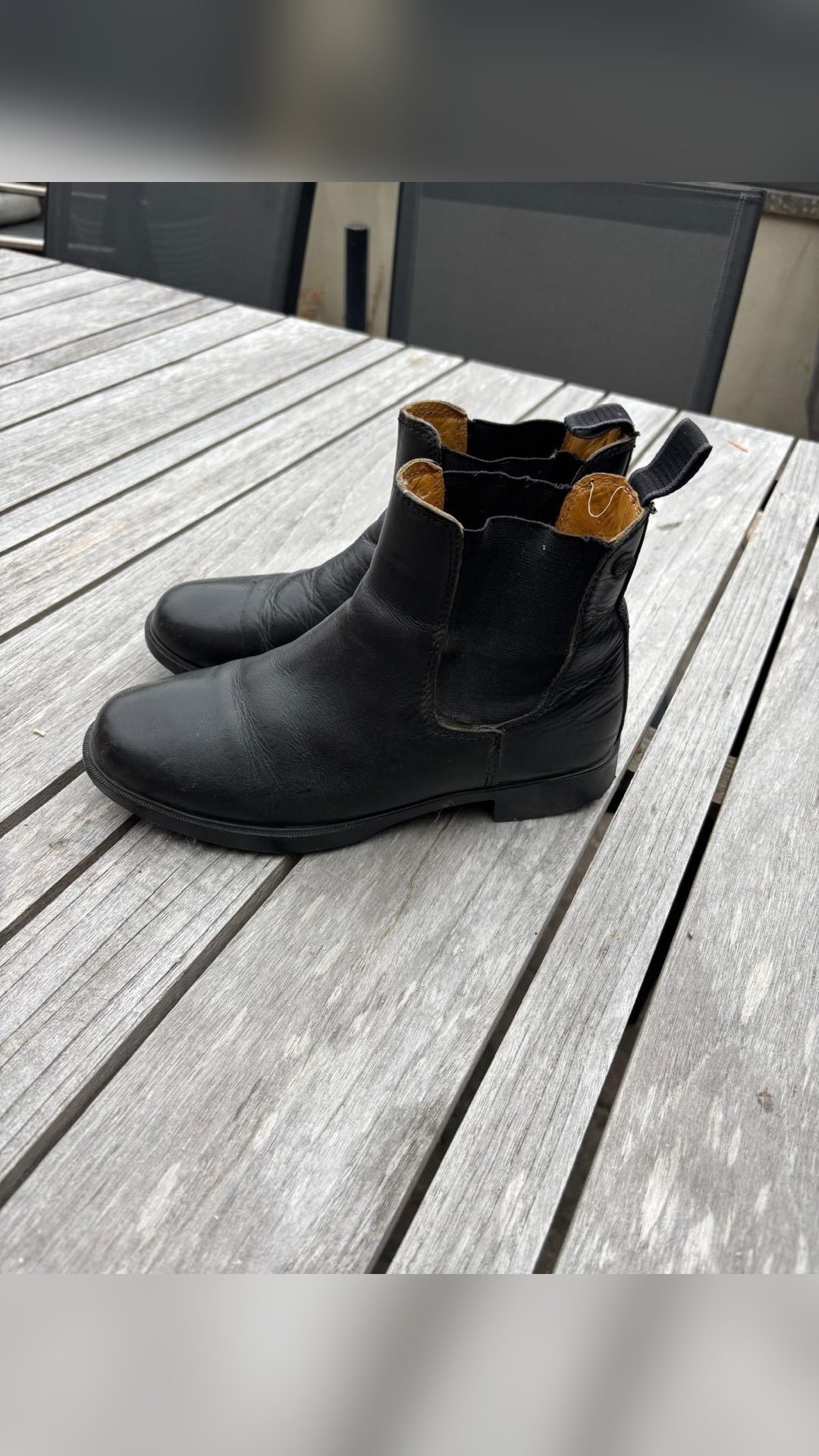 Boots, média 3