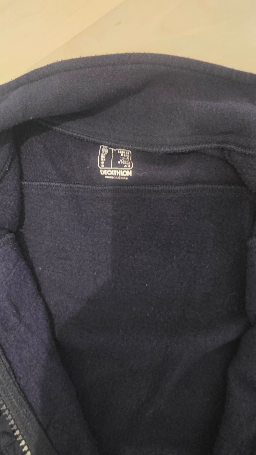 Veste, média 4