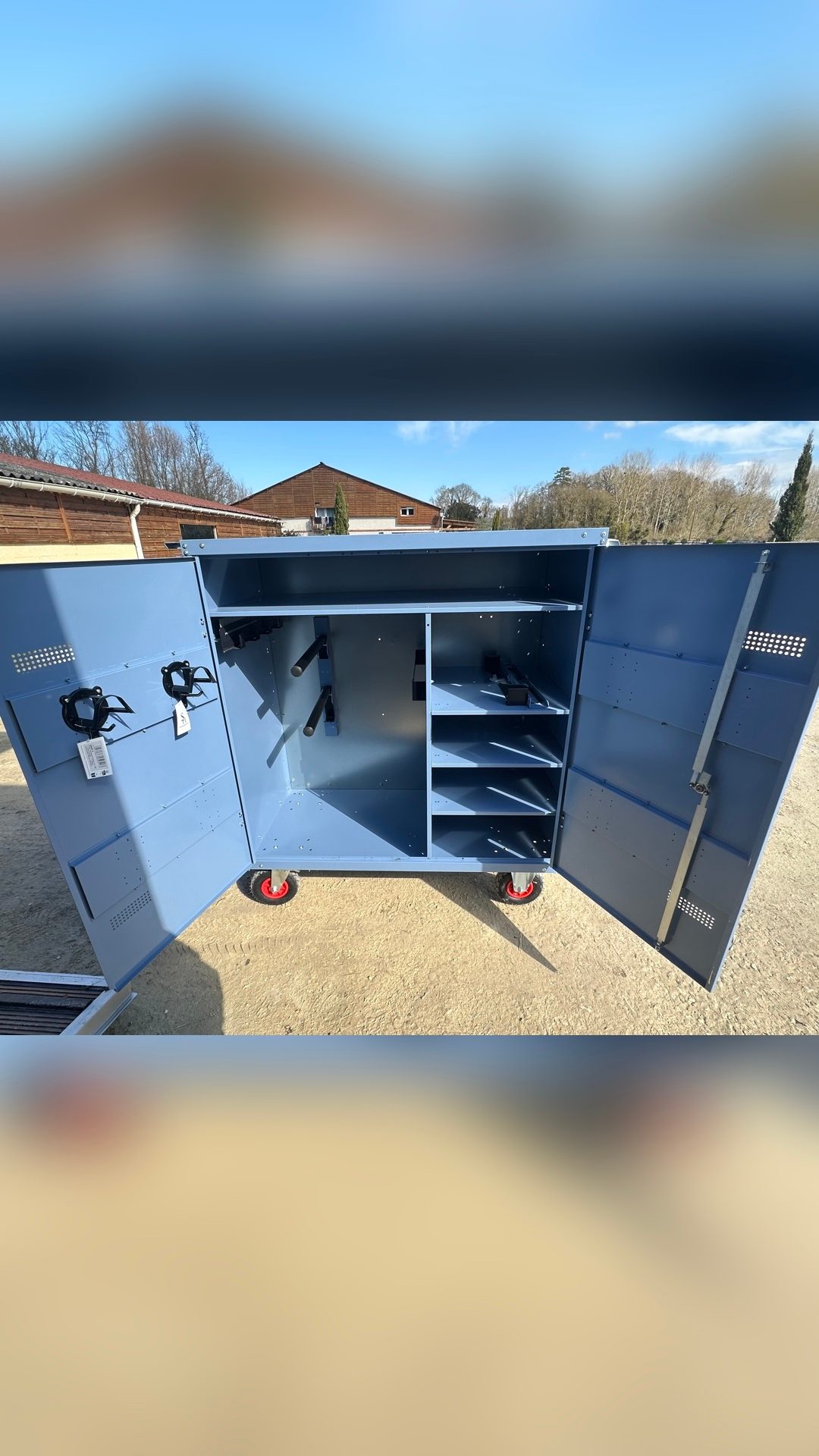 Malle de concours neuve à vendre - Kleider Concept Bleu pigeon, média 3