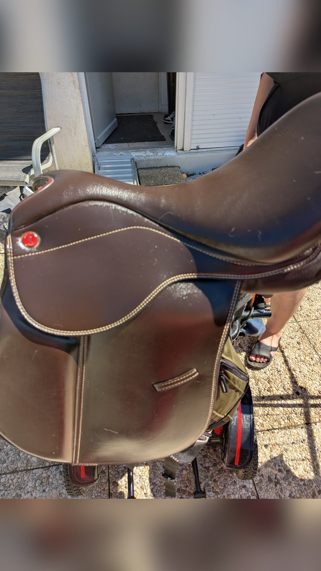 Selle complète, média 3
