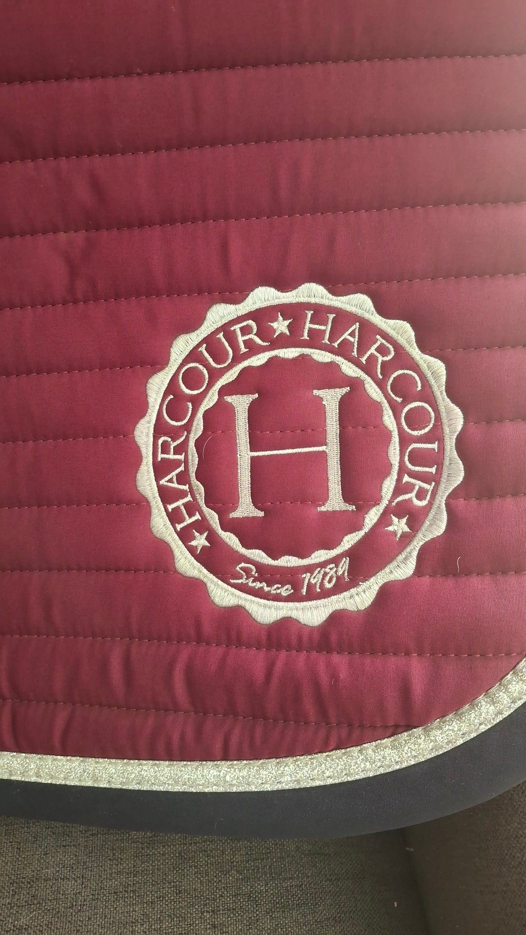 Tapis Harcour bordeaux, média 2