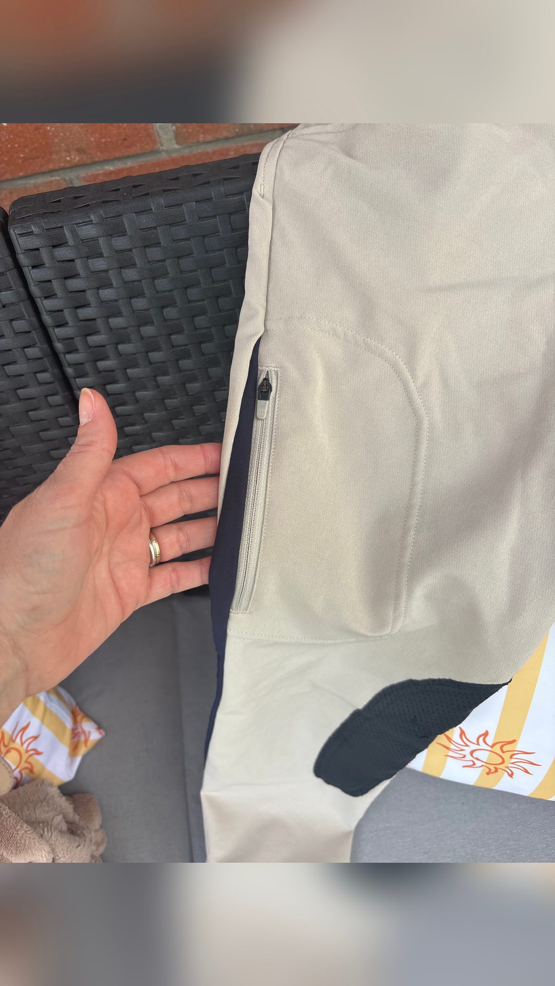 Pantalon, média 2