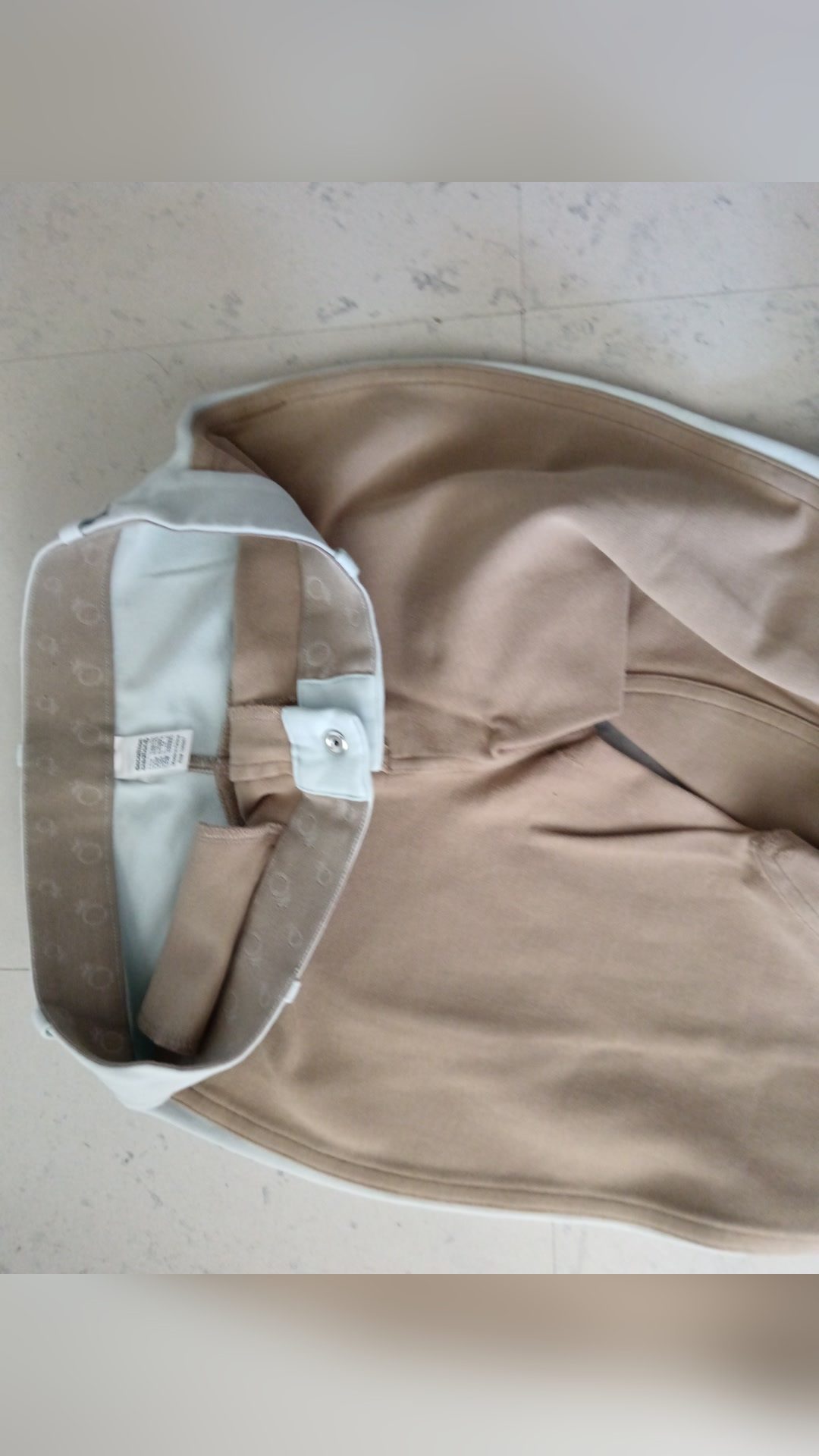 Pantalon, média 3