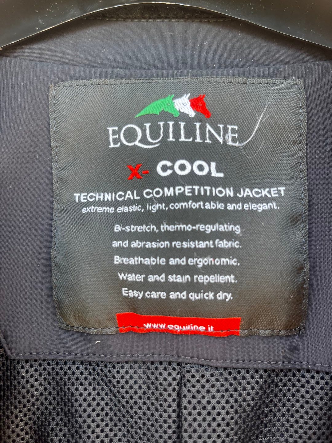 Veste de concours Equiline X-Cool noire – Taille 40, média 7