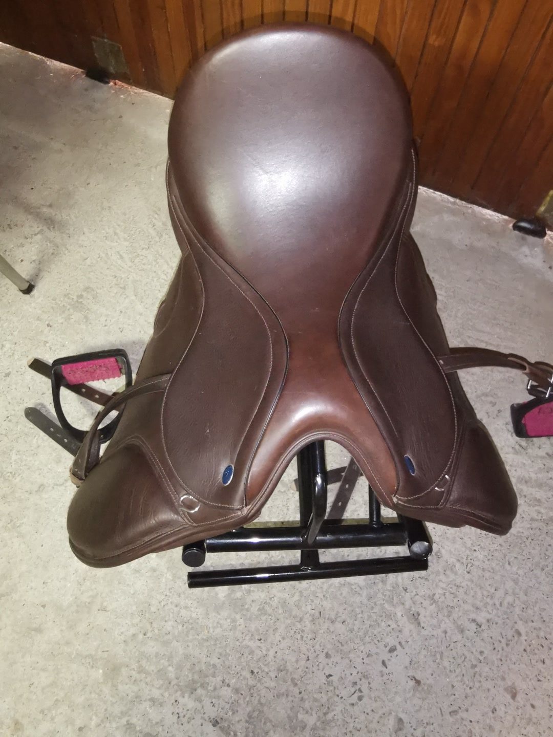 Selle ikonic Light havane, média 4