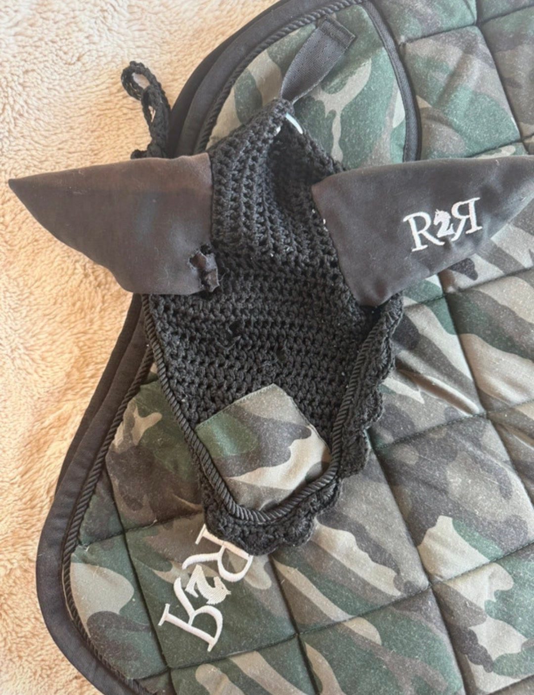 Lot tapis et bonnet R2R, média 3