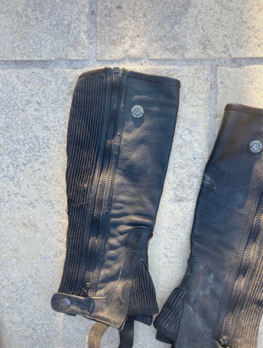 Chaps cuir équitation, média 3