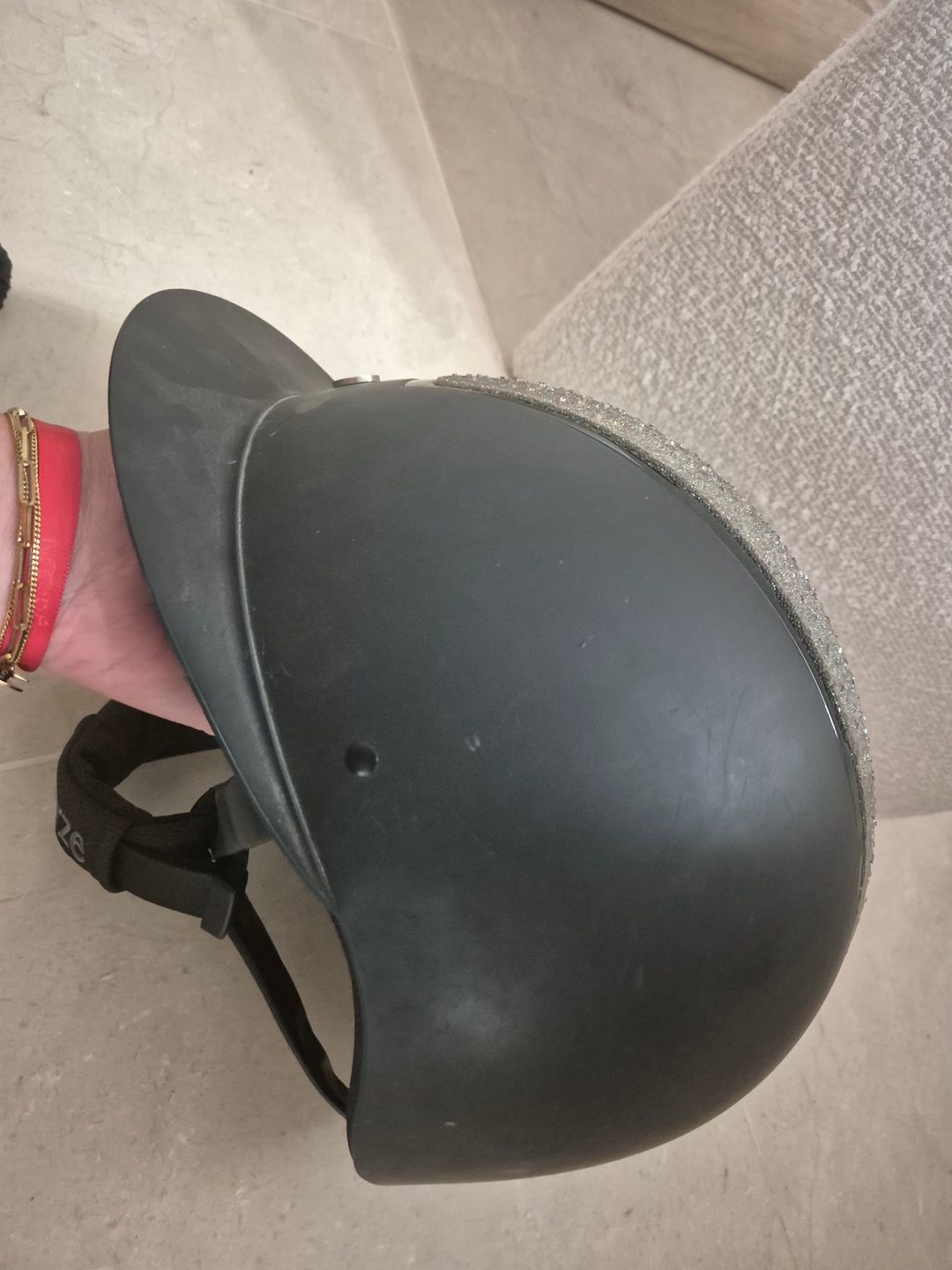 Bombe horze, média 3