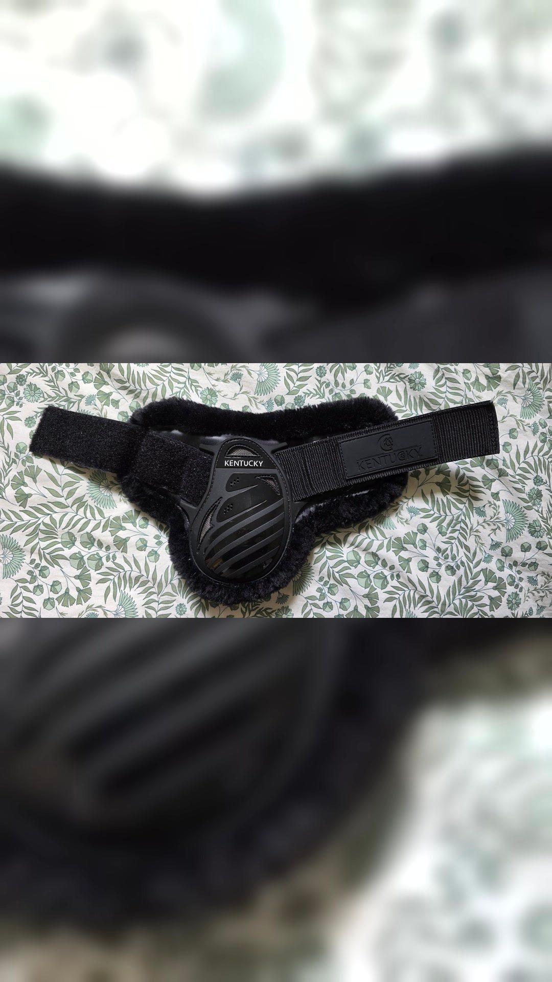 Kentucky Horsewear - Guêtres ouvertes mouton noir vegan Bamboo Elastique noir, média 4