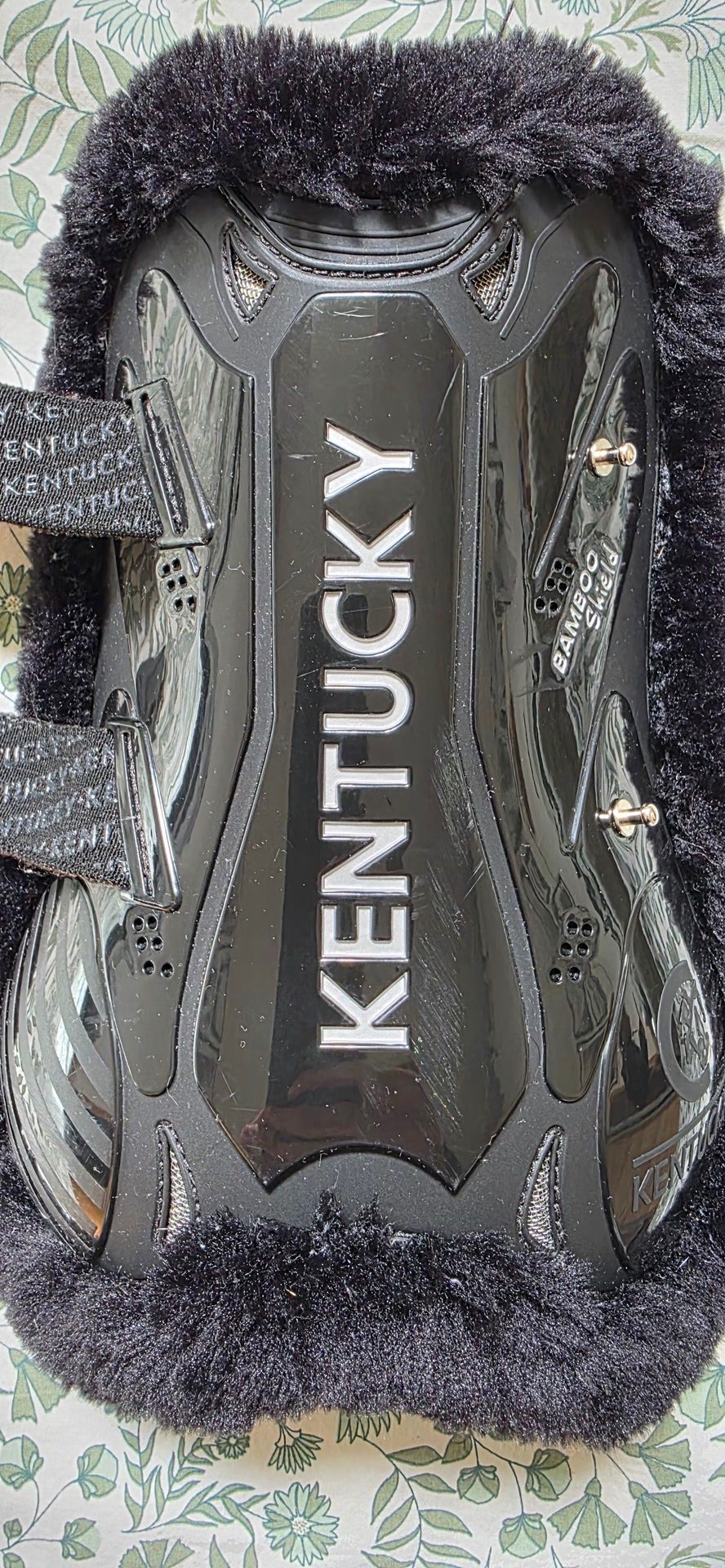 Kentucky Horsewear - Guêtres ouvertes mouton noir vegan Bamboo Elastique noir, média 7