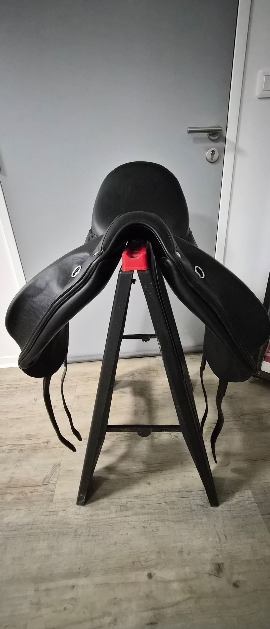 Selle dressage devoucoux, média 2