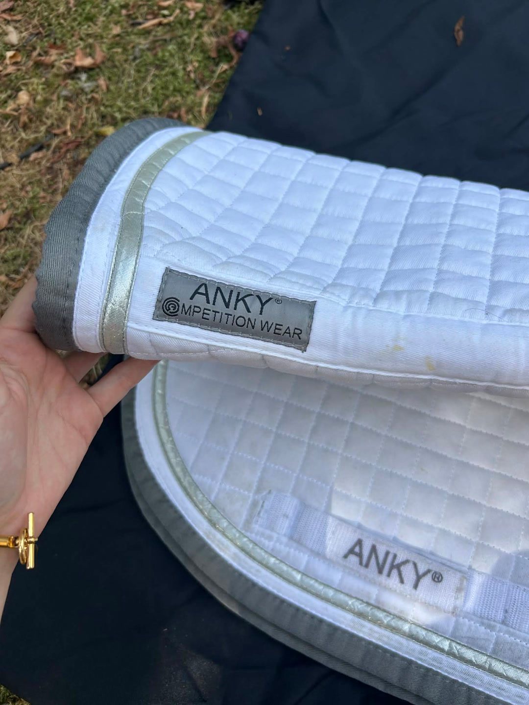 Tapis anky blanc dressage, média 3