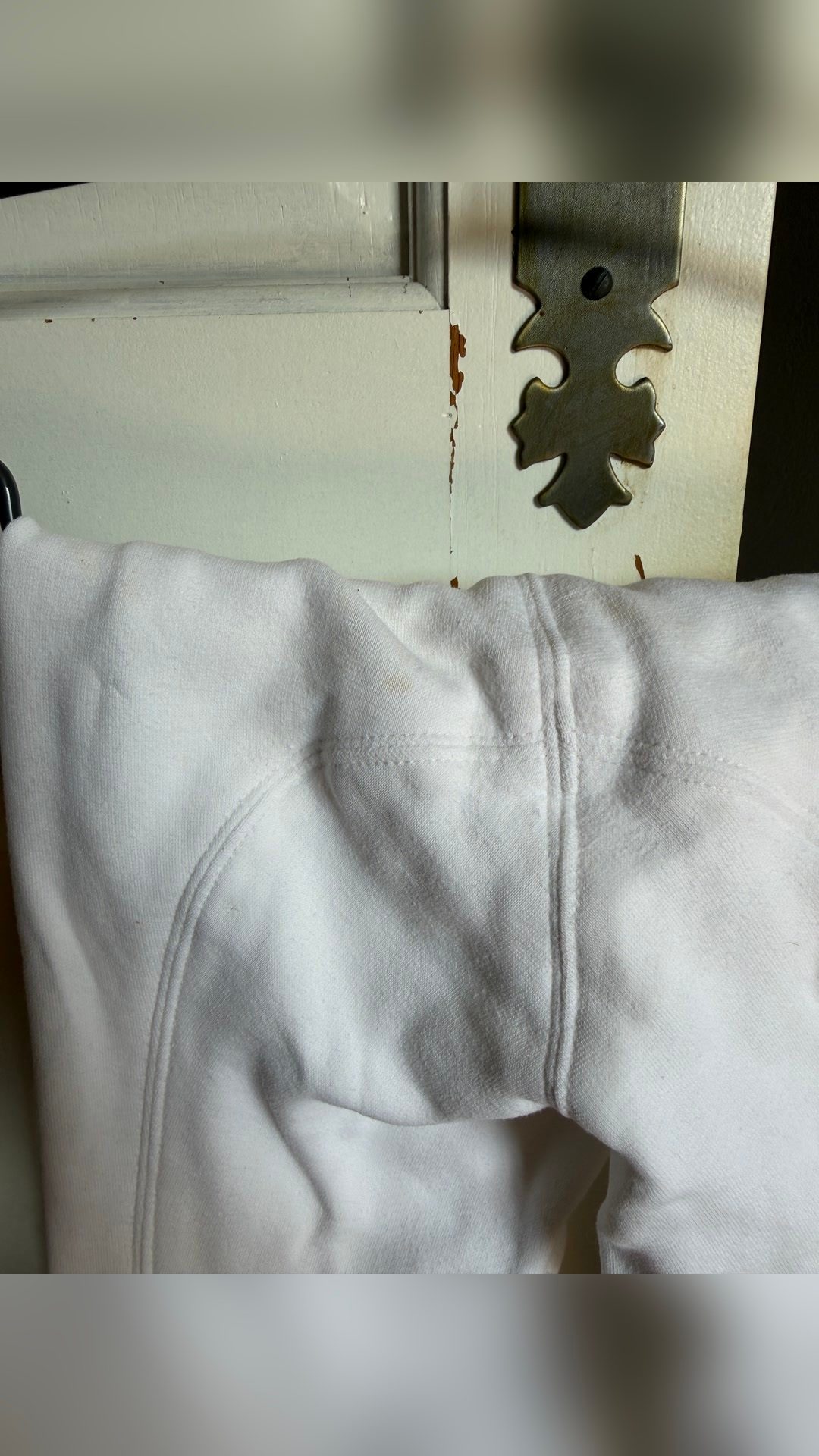 Pantalon blanc 8 ans, média 6
