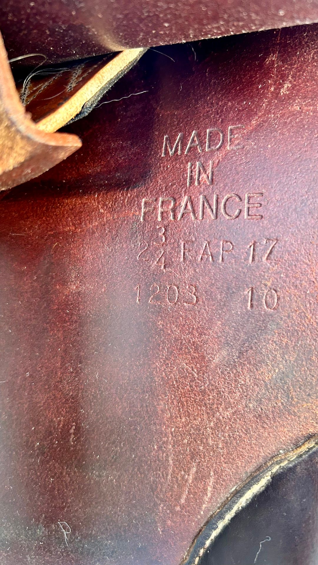 Selle obstacle CHILDERIC taille 17, média 9