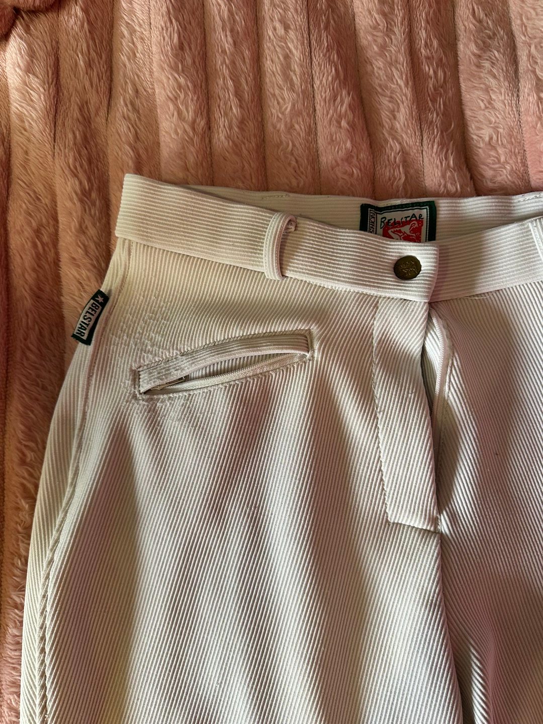 Pantalon de concours, média 2