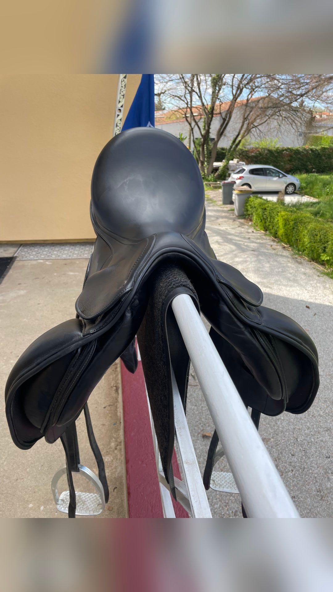 Selle de dressage Equiline, média 2