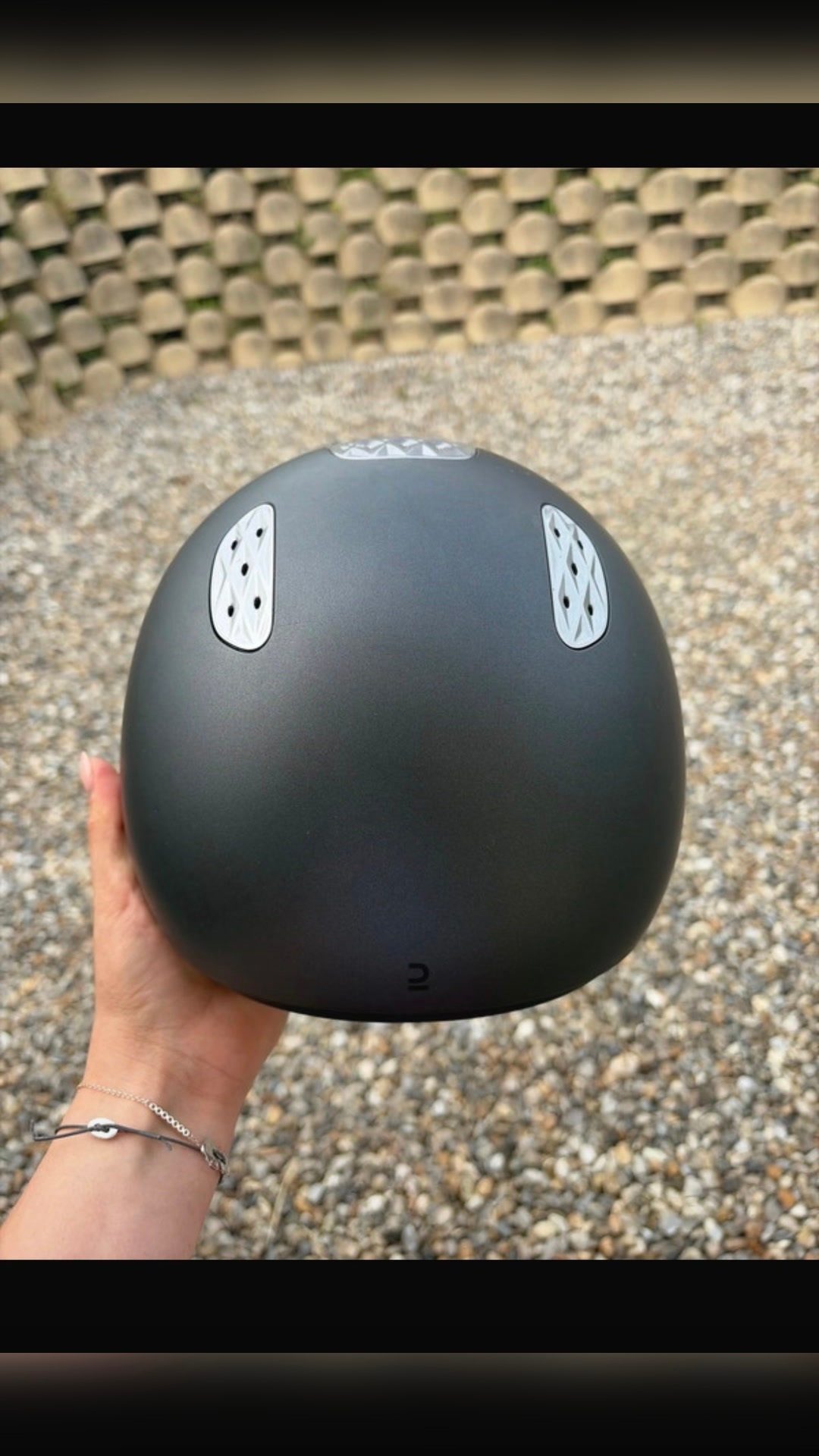Bombe équitation, média 3