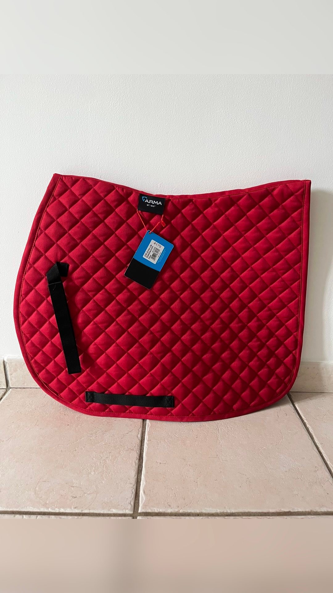 Tapis rouge à vendre, média 2