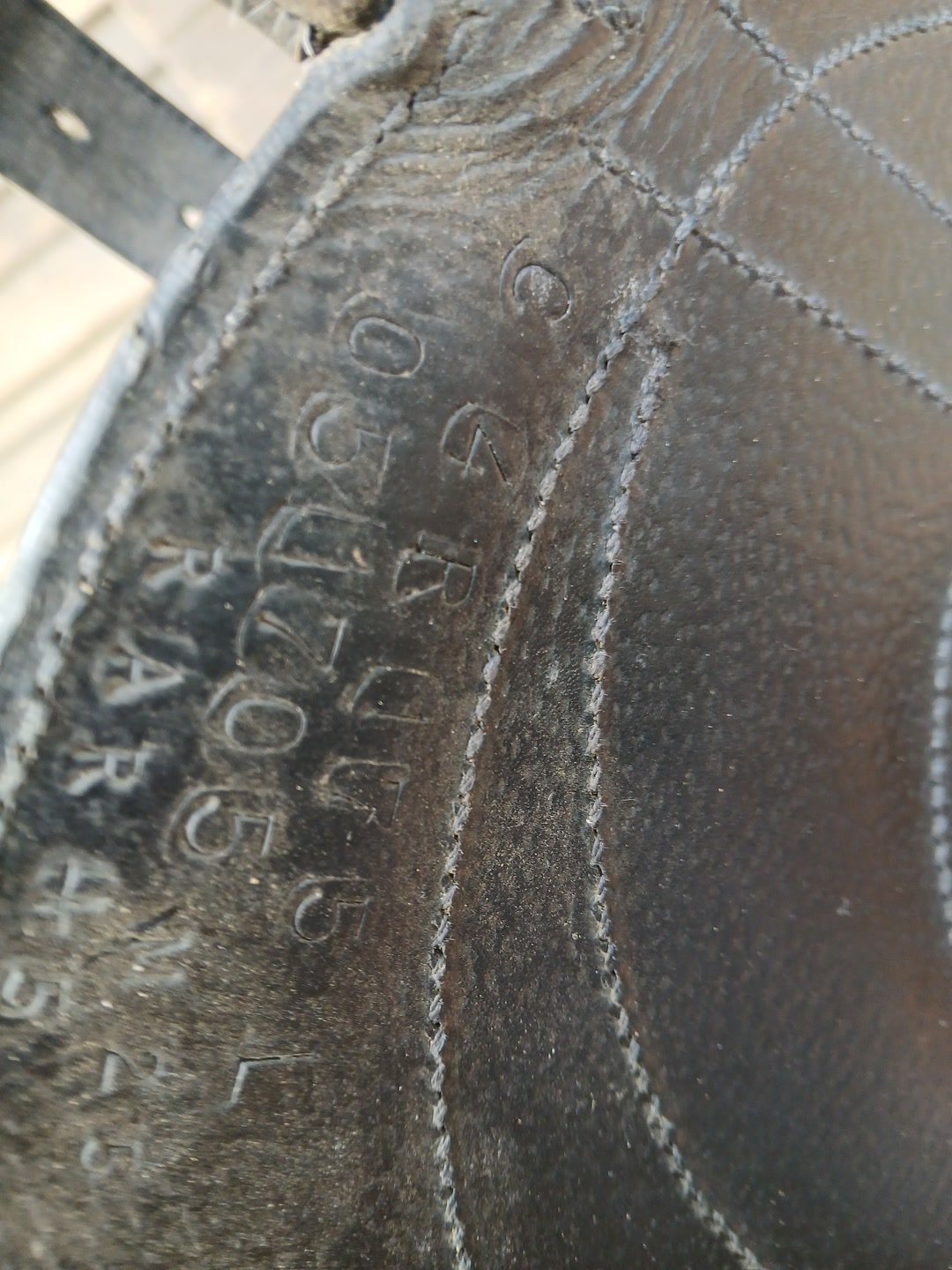 Selle de dressage Antares, média 3