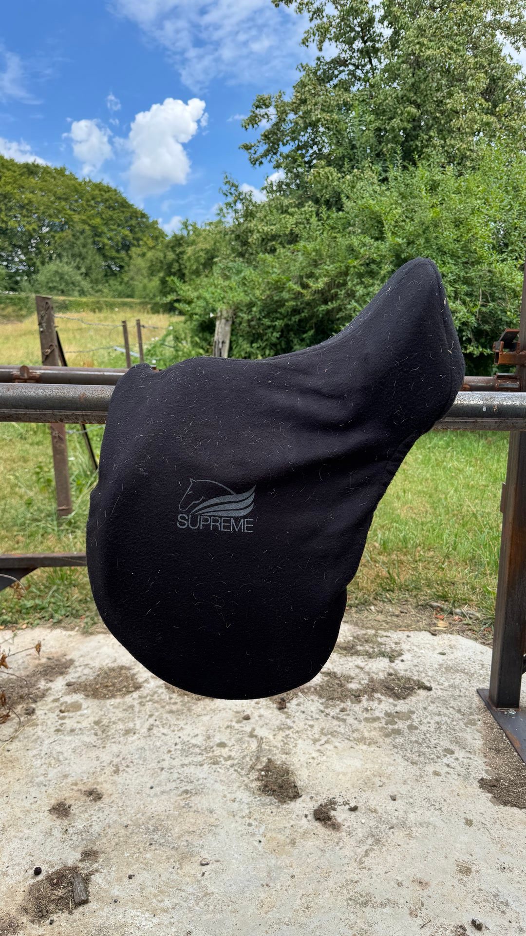 Selle neuve, média 9