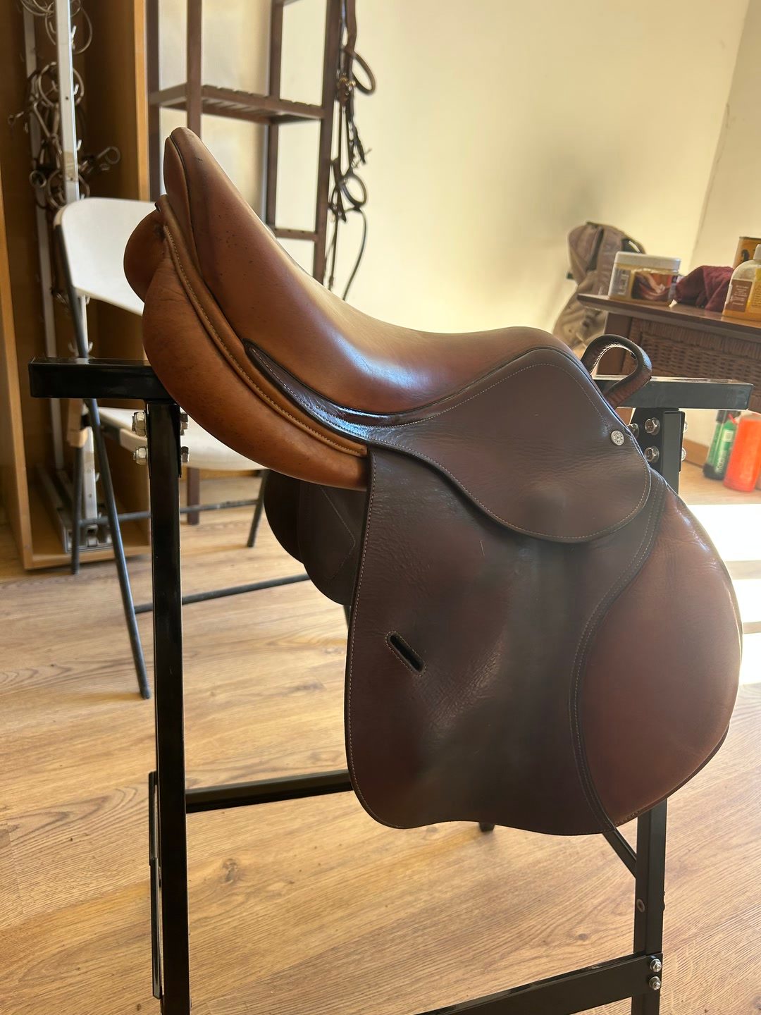 selle horse’ing by jumpin, média 3