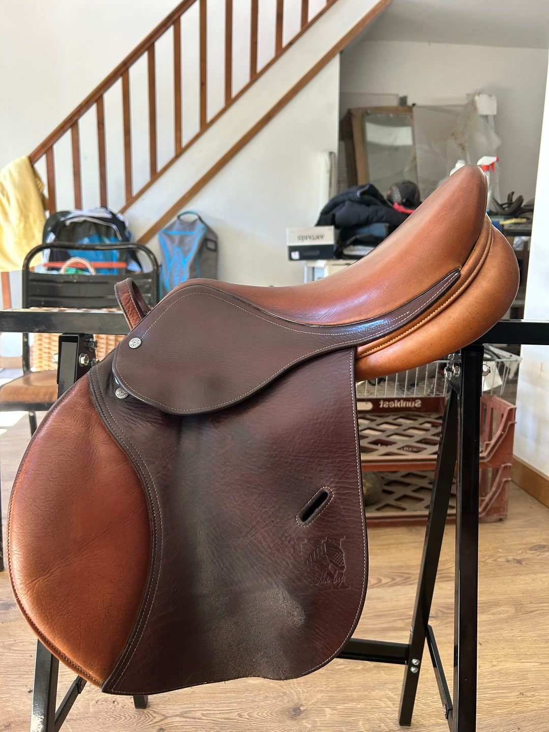 selle horse’ing by jumpin, média 2
