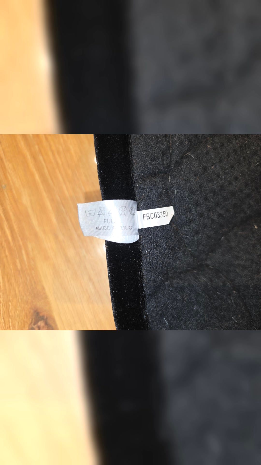Tapis de selle Harcour en velours noir très bon état, média 5