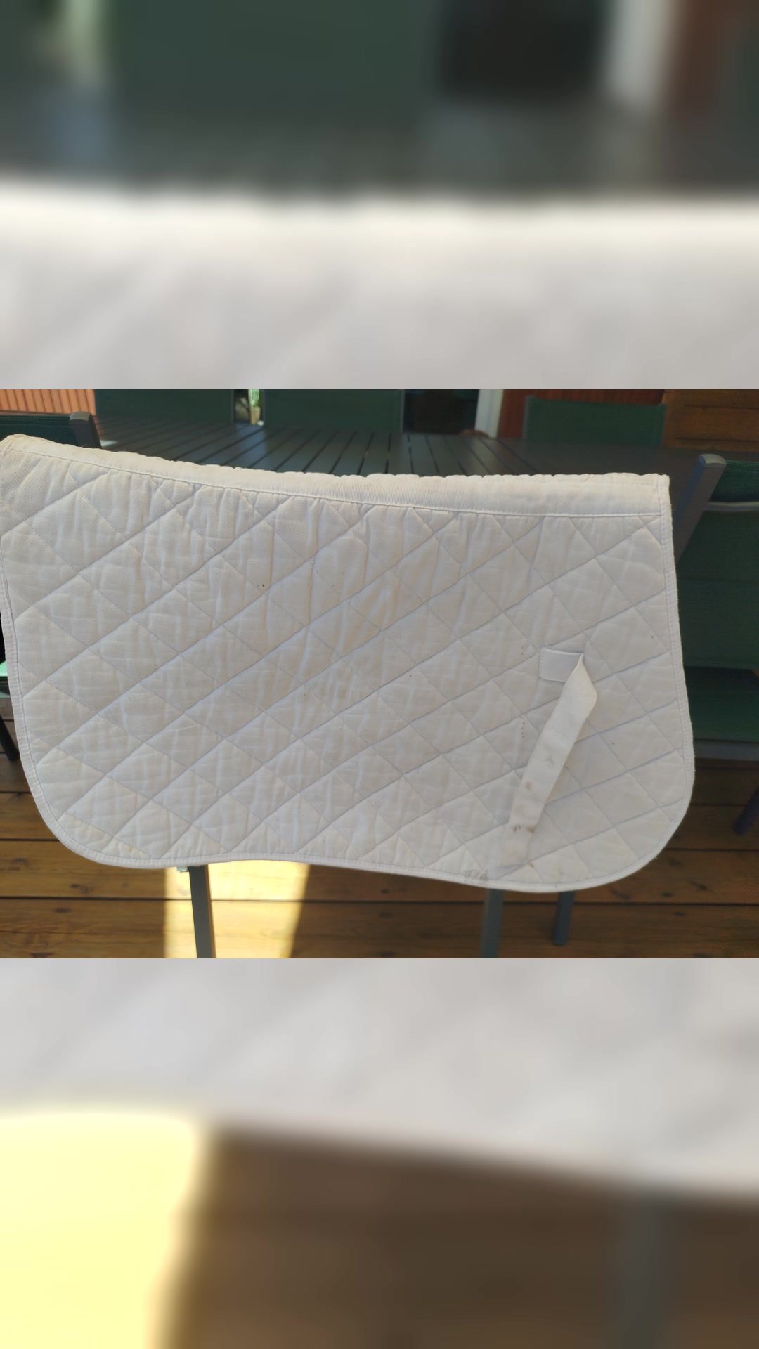 Tapis blanc, média 2