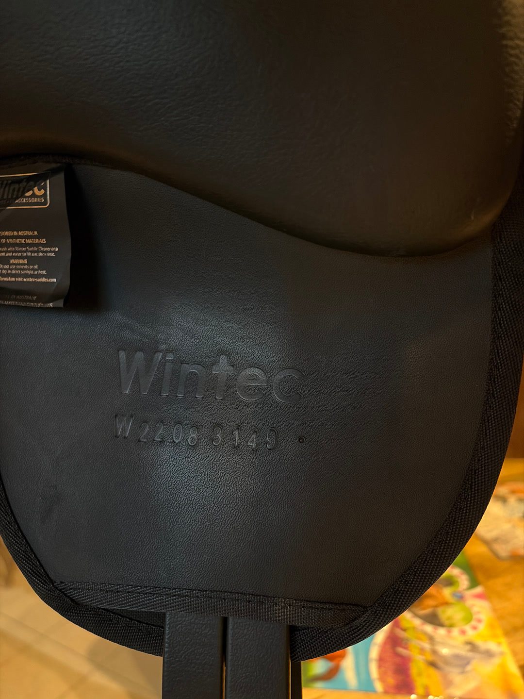 Selle wintec  équivalent bardette avec étrier, média 3