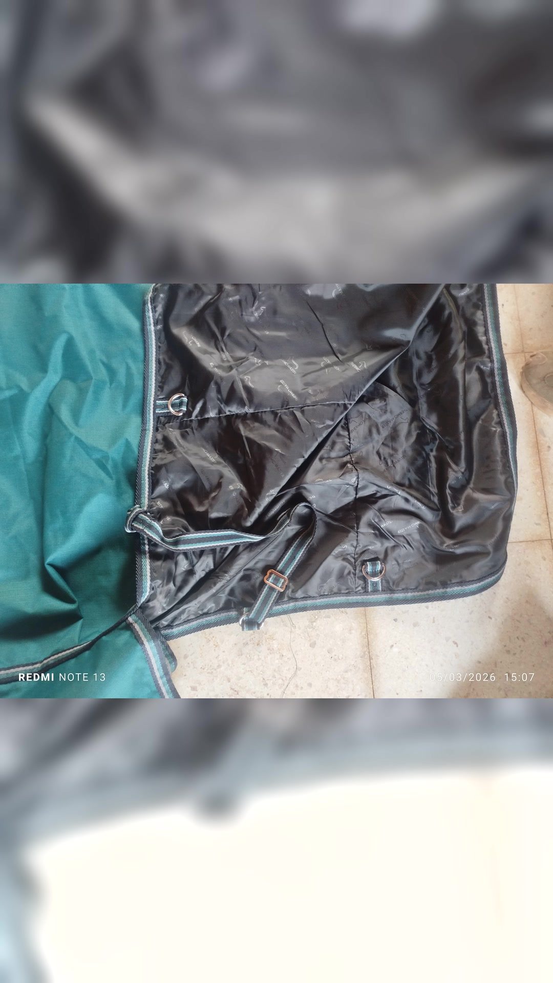 Couverture imperméable 0g T165, média 4